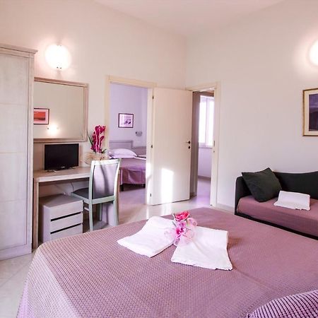 Hotel Villa Sole Resort Беллария-Иджеа-Марина Экстерьер фото