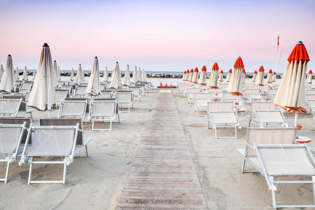 Hotel Villa Sole Resort Беллария-Иджеа-Марина Экстерьер фото