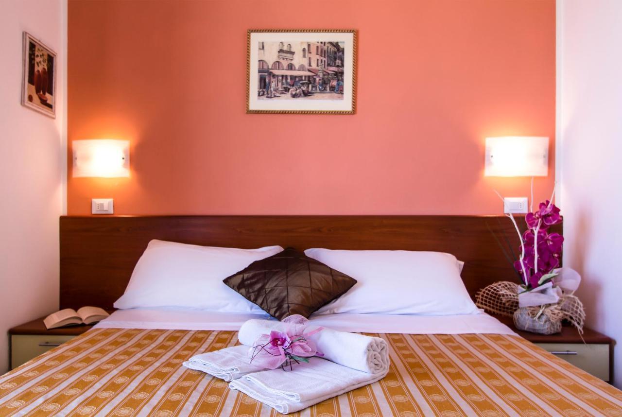 Hotel Villa Sole Resort Беллария-Иджеа-Марина Экстерьер фото