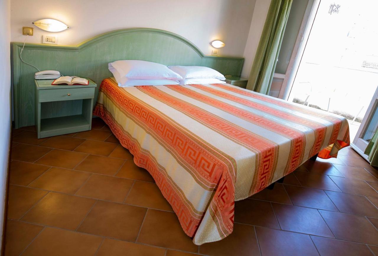 Hotel Villa Sole Resort Беллария-Иджеа-Марина Экстерьер фото