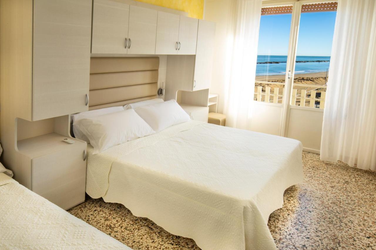 Hotel Villa Sole Resort Беллария-Иджеа-Марина Экстерьер фото
